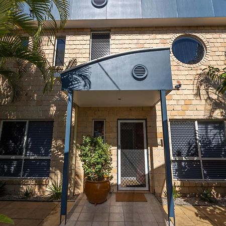 Beachhouse Bed And Breakfast Redcliffe Esterno foto