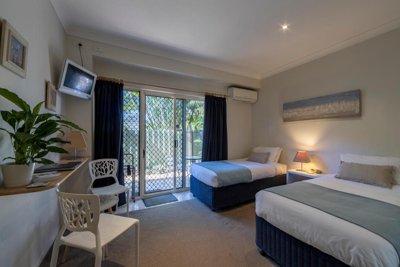 Beachhouse Bed And Breakfast Redcliffe Esterno foto